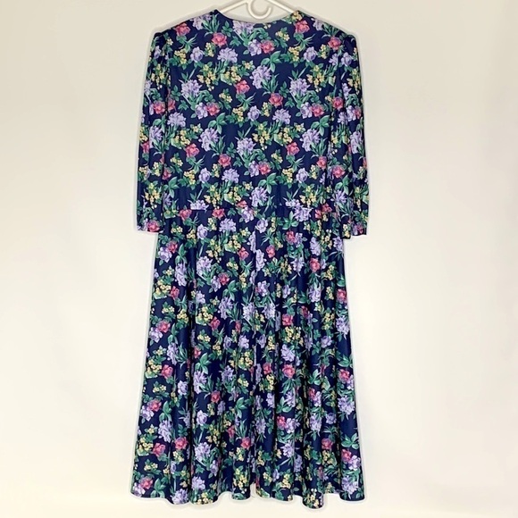 WHIRLAWAY Frocks Vintage Dress, Size L/XLP, Floral Design Navy Background. - Picture 2 of 7